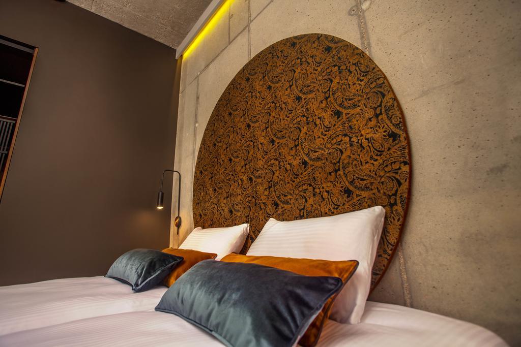 Hotel Remes Opalenica Bagian luar foto